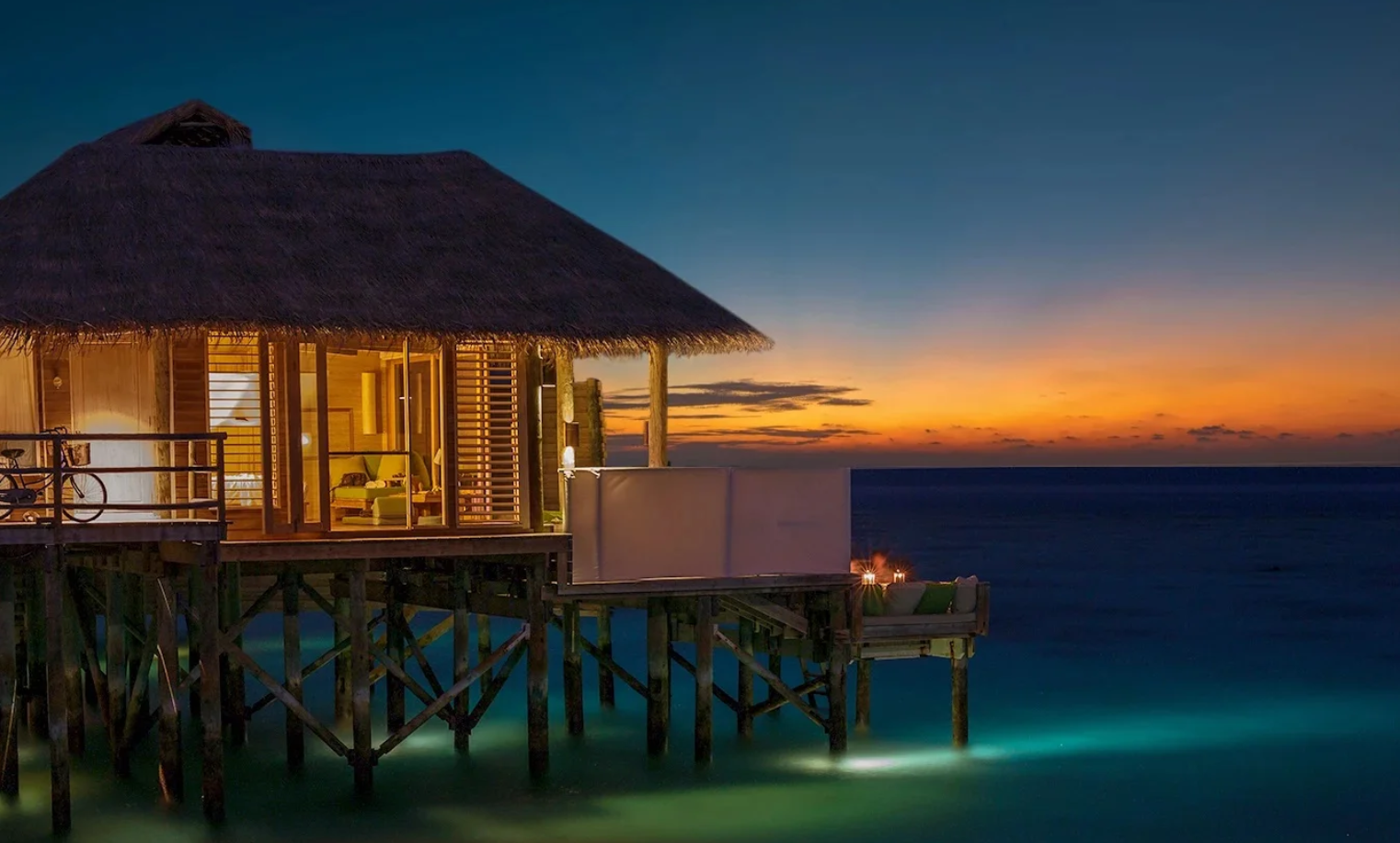 Sunset Laamu Water Villa with Pool · One bedroom · sunset plus plunge